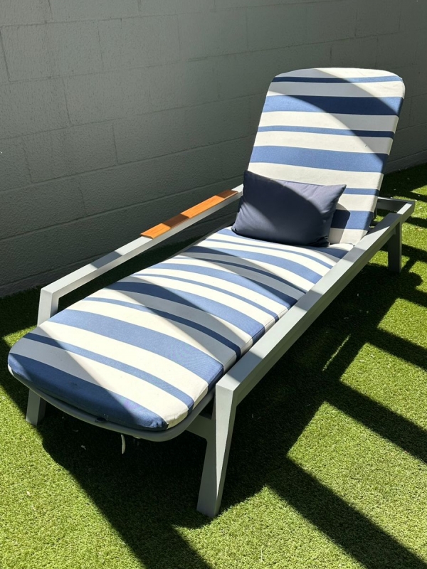 ESPREGUIÇADEIRA MURICI EXT 019